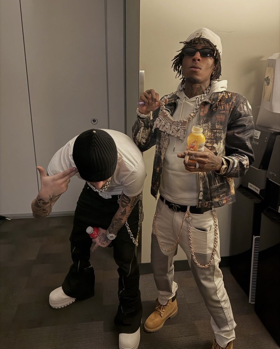 Rap's tweet photo. NBA YoungBoy X Yeat 📸🔥 https://t.co/VLkYrG880T