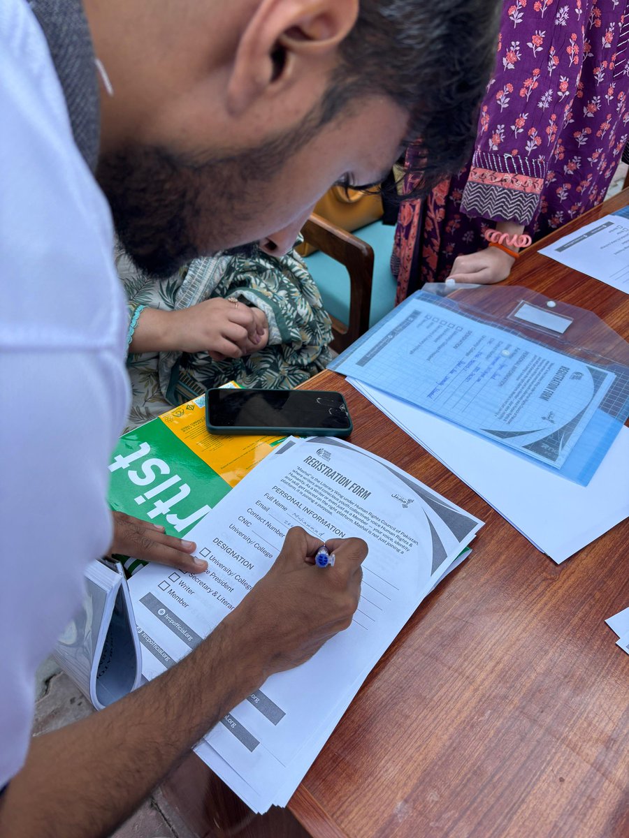 Muhammadali_isb's tweet photo. Launching of Mashal Registration in QAU — Membership Drive at Quaid-e-Azam University Islamabad
Strong student energy + great participation!
@HRCPakistan
@ymnaisb
#hrcp #mashal #ymna #foryou #fyp https://t.co/WYhWs6EM1X