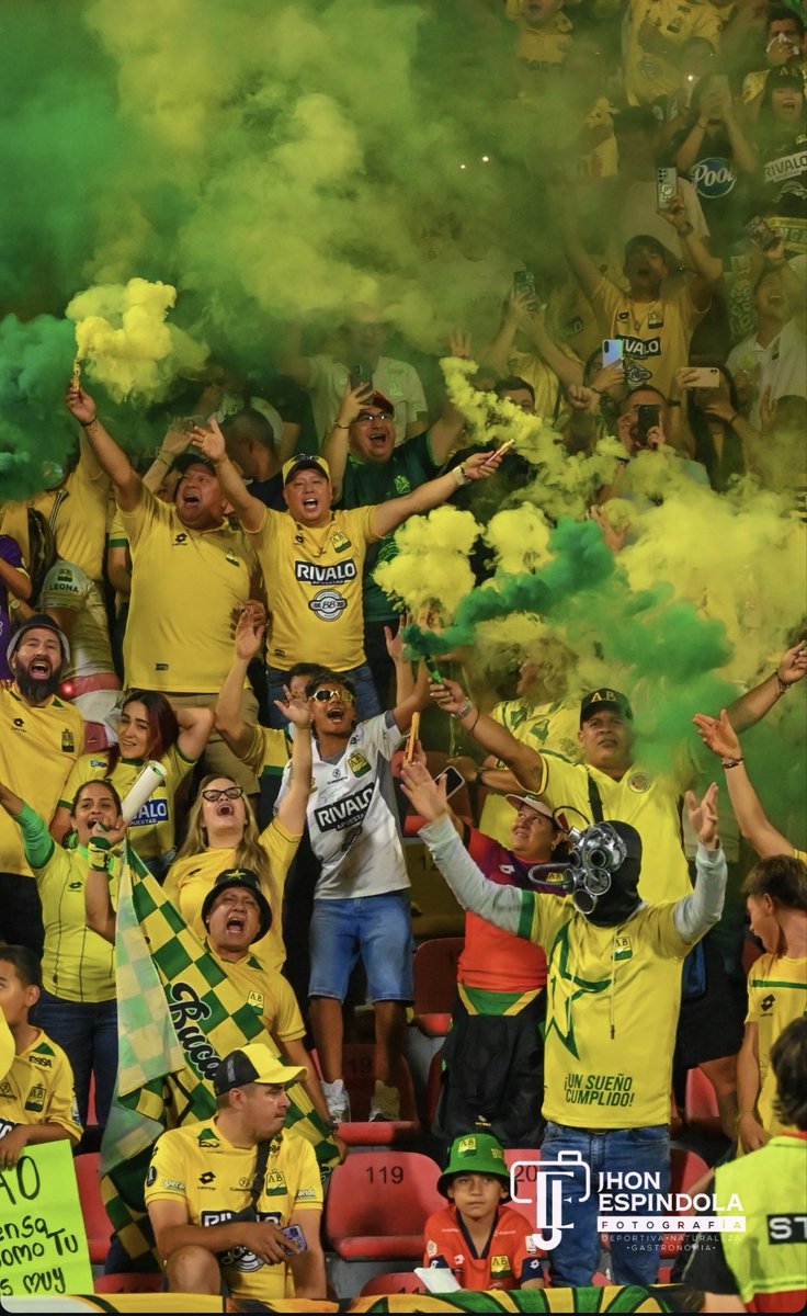 En uno de mis lugares favoritos … Estadio 🏟️AMÉRICO MONTANINI …💛💚💛