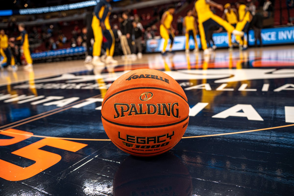 Spalding's tweet image. Another great @Gazelle_Sports showdown 🏀 Spalding was proud to be the official game ball of the @Waterkeeper Alliance Invitational.
#Spalding #AlwaysBuilding #MadeForTheGame