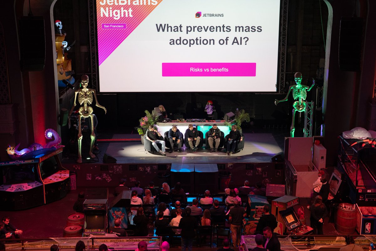 jetbrains's tweet image. We hosted JetBrains Night during #TechCrunchDisrupt in San Francisco, and what a night! 🎉

🕹️ Arcade games that sparked nostalgic moments (Mario Kart, anyone?).
🤝 Incredible networking opportunities with founders, startup enthusiasts, and AI innovators shaping the future of…