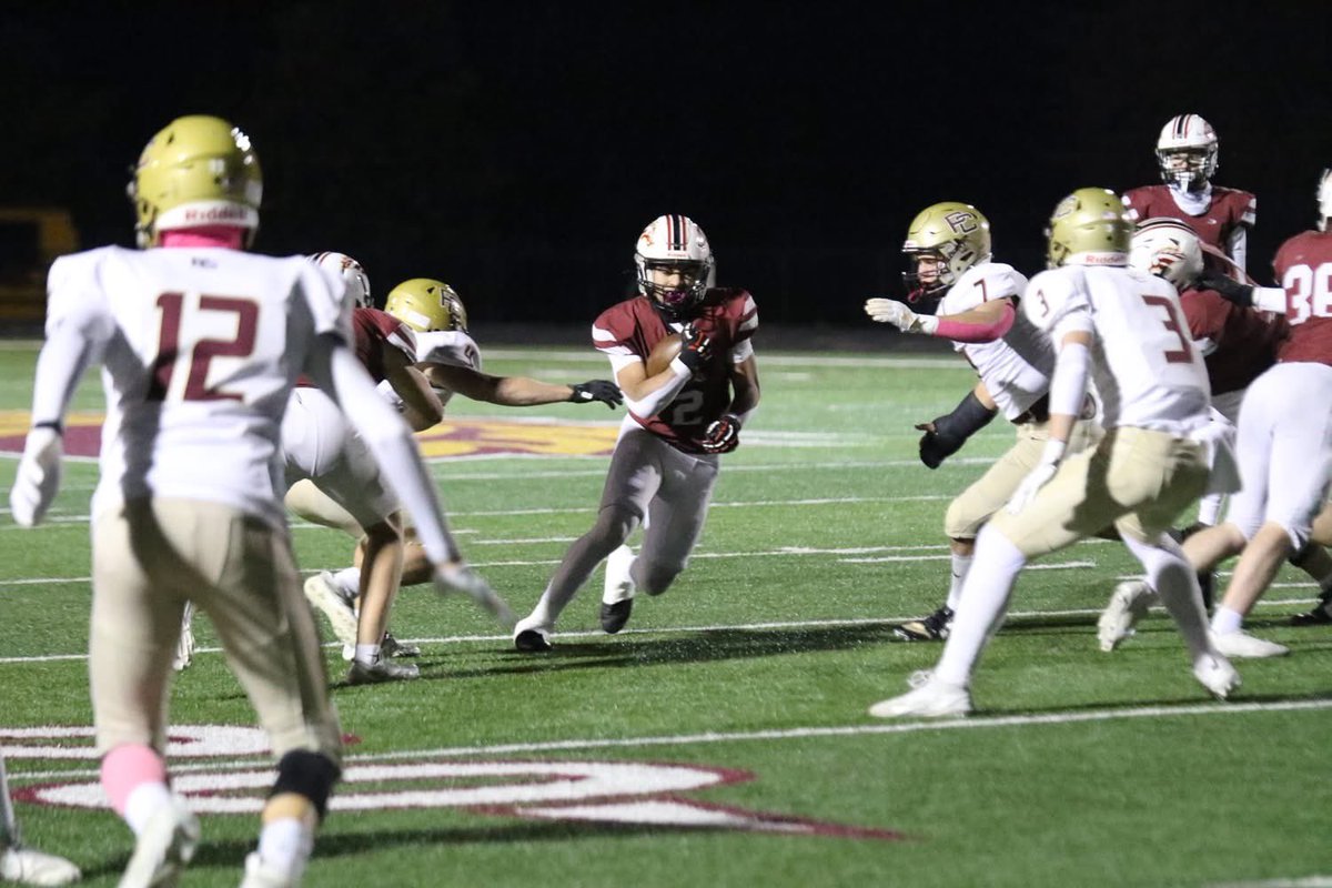 With my season wrapping up last Friday, here are my stats through the season. 

175 carries
1097 yds
12 tds
6.3 ypc
 <a href="/CoachEJbarthel/">EJ Barthel</a> <a href="/CoachEJGVU/">EJ Peterson</a> <a href="/CoachJ_Boulware/">Jay Boulware</a> <a href="/_CoachDonald/">Dimitri Donald™</a> <a href="/CoachBlack10/">Marquel Blackwell</a> <a href="/CoachSpalding_/">Devon Spalding</a> <a href="/CoachAnderson15/">Coach Brian Anderson</a> <a href="/CoachDAdams/">Drew Adams</a> <a href="/Coach2Bless/">Devin Rispress</a> <a href="/AllenTrieu/">Allen Trieu</a> <a href="/innov8ivebyRyan/">Ryan Smith</a>