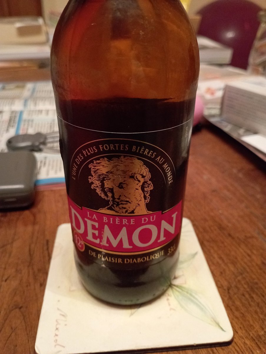 ADel875's tweet image. #AperoTime 
#QuandTuChoisisSurLetiquette 
Il y a même du riz 😳😳😳