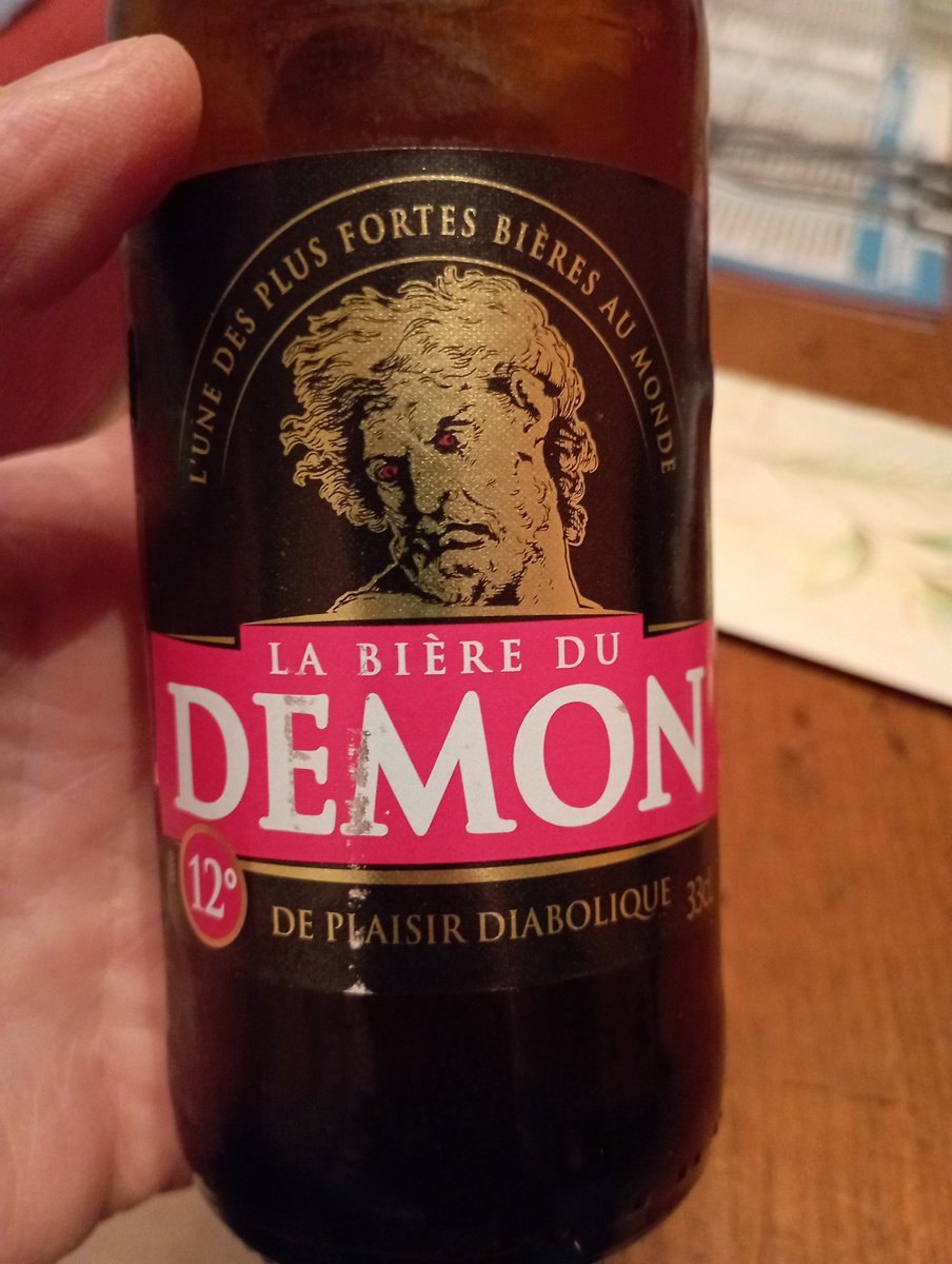 ADel875's tweet image. #AperoTime 
#QuandTuChoisisSurLetiquette 
Il y a même du riz 😳😳😳