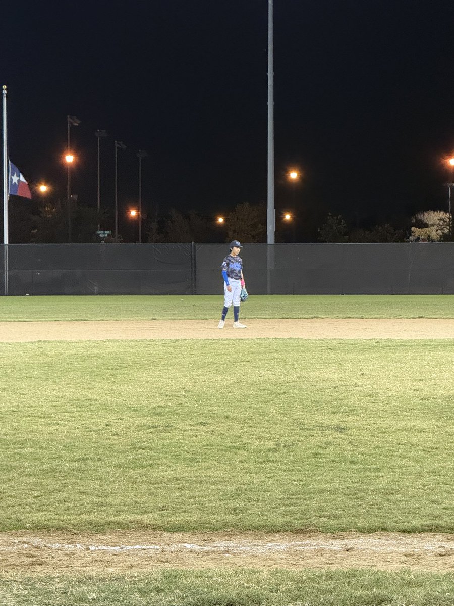 AndrewIm2012's tweet photo. Had a great time with future Hebron Hawks class of 2030 placing second in the fall 2025 8th grade middle school matchup https://t.co/TSZWXob7eo