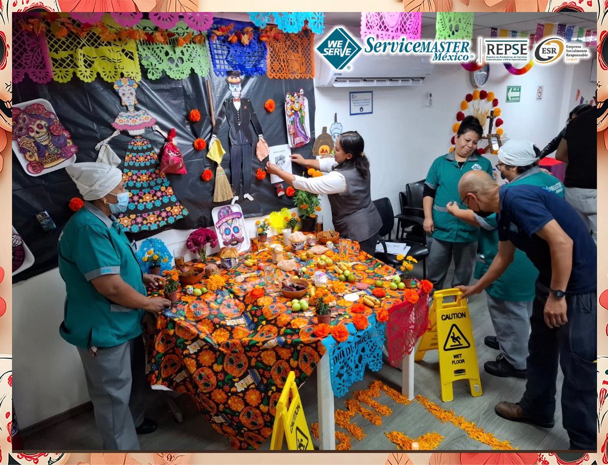 ServiceMasterM7's tweet image. “En este Día de Muertos nuestros corazones se llenan de amor y nostalgia 💖. Que el aroma del #cempasúchil guíe a nuestros queridos a casa 🌼 y su recuerdo nos ilumine siempre ✨. 

¡Feliz Día de Muertos! 💀🧡”  
.
.
#2denoviembre #ESR #servicemastermexico #DiaDeMuertos