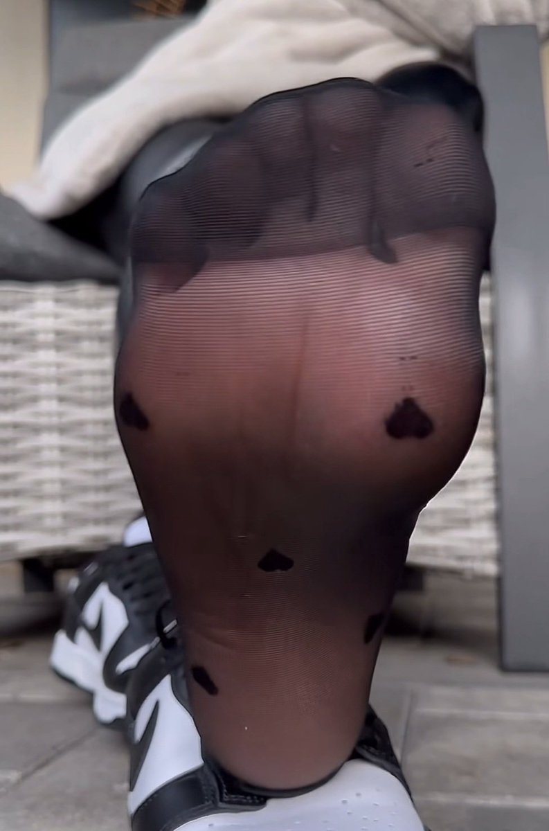 pantyhose secret french 🇫🇷 (@sebhug3) on Twitter photo 