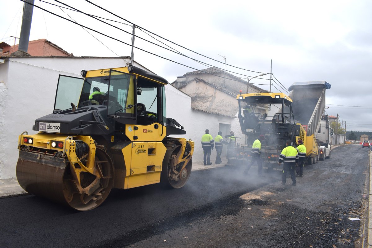 🚧 Aviso de tráfico en Almodóvar del Pinar 🚧

Las obras de acondicionamiento de la travesía de Almodóvar del Pinar, en la CM-220, se prolongan hasta el jueves 13 de noviembre.

➡️ Se habilita la CM-211 como vía alternativa.