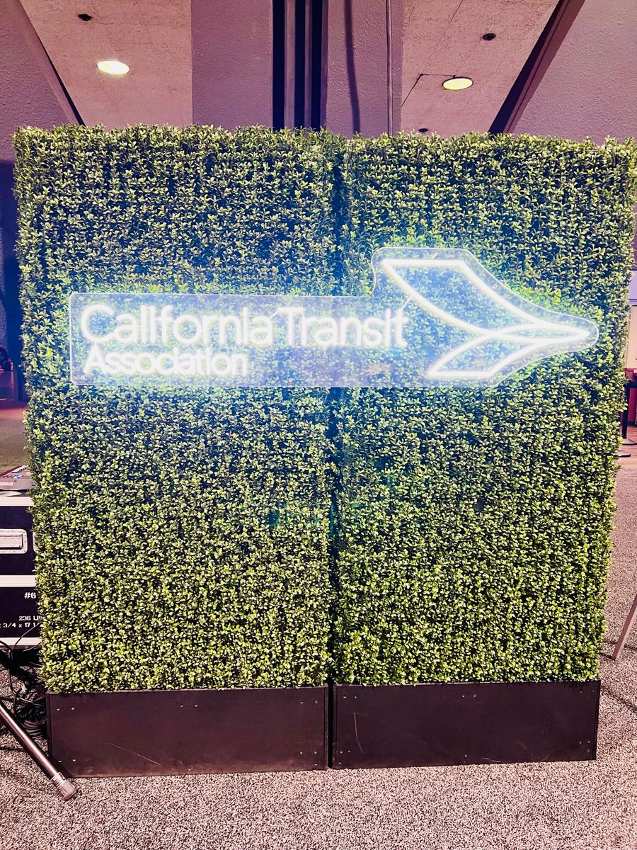 theevchoice's tweet photo. 📢 Big news from the California Transit Association Fall Conference &amp; Expo in Long Beach! 🌴

EV Choice showcased the future of zero-emission public transport: the Damera Karsan e-Jest Microtransit Bus! Sustainable, accessible, and efficient! 

#evchoice #ecodriven https://t.co/DqSOU934o7