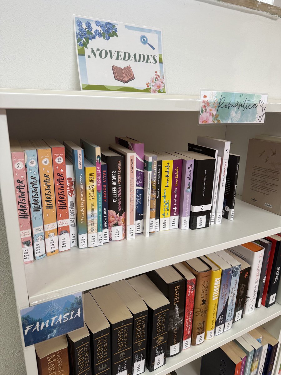 EulogioIES's tweet photo. Próximo proyecto en marcha💡 Club de alumnos colaboradores de biblioteca 🤗📚 https://t.co/p0AaEqxTzb