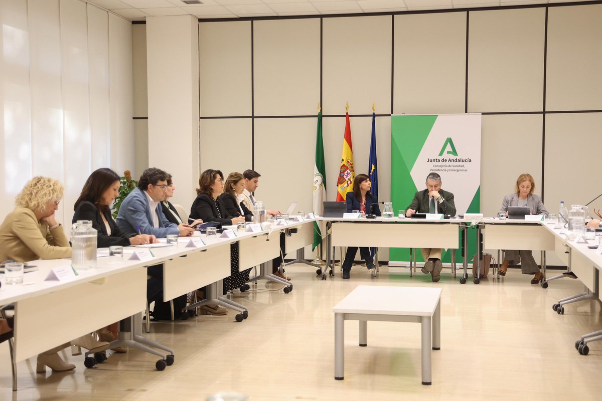 🩺 Reunión de la Comisión de Seguimiento del Cribado de Cáncer de Mama.

✅ Evaluación de avances
✅ Mejoras organizativas
✅ Priorización de recursos

La Comisión informa que quedan 217 mujeres pendientes de prueba, de un total de 2.317, que se culminarán antes del 30 de