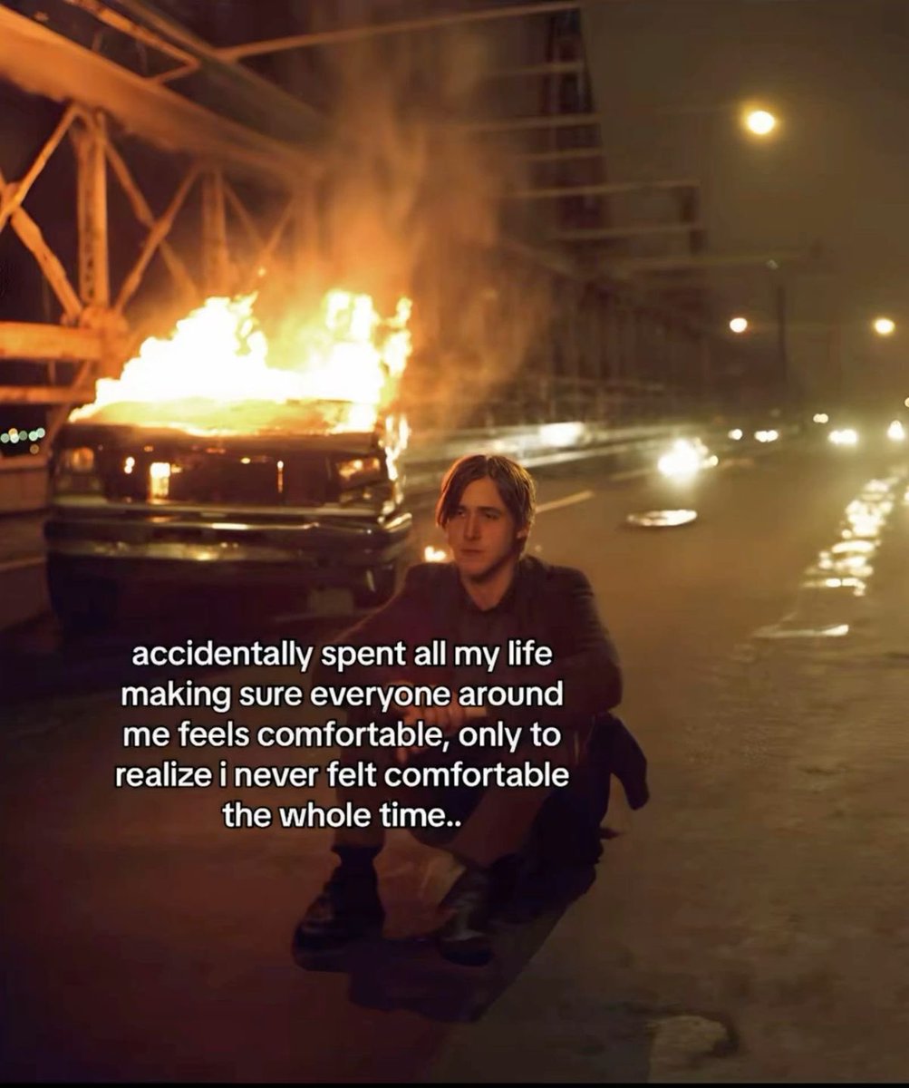 Hurting (@mariaxxnn) on Twitter photo 