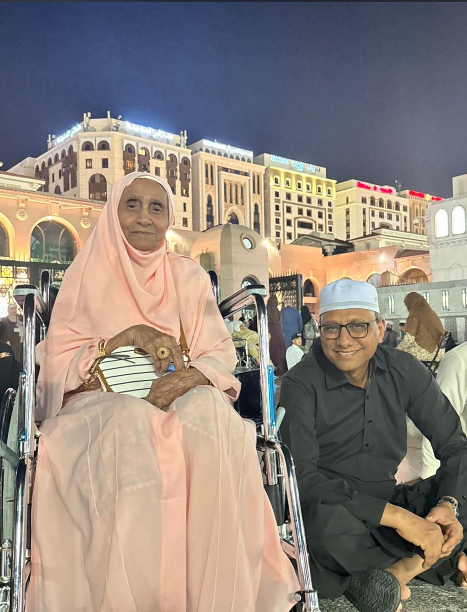 ShakeelChPPP's tweet image. &quot;ماواں ٹھنڈیاں چھاواں&quot; 

#Ummrahmubrak @SaeedGhani1