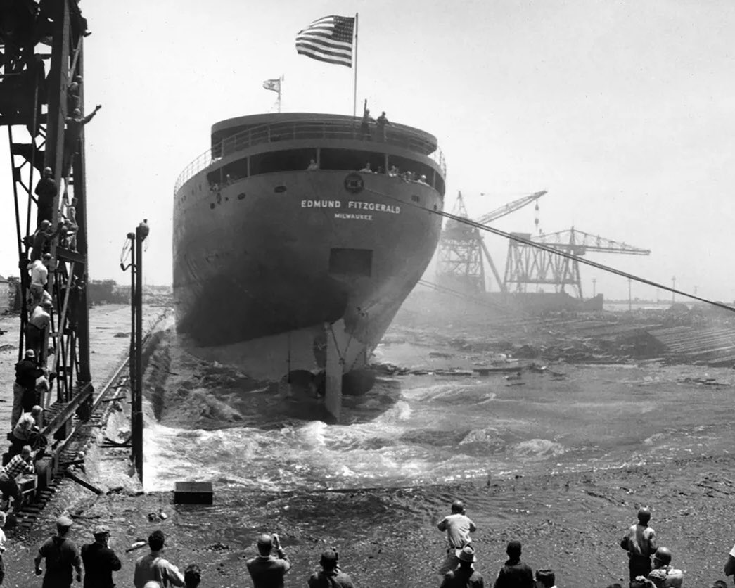 HomeFreeGuys's tweet image. 🌊 November 10, 1975: The SS Edmund Fitzgerald was lost to the depths of Lake Superior, taking all 29 crew members with her.

Nearly fifty years later, her story still echoes across the Great Lakes, acting as a reminder of the strength and sacrifice of those who make their living…