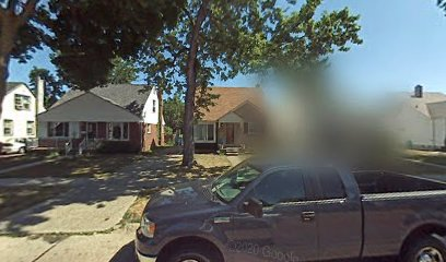 BoliverSha29225's tweet photo. @DHSgov @ICEgov Hope the @DHSgov and @ICEgov  looks into Zain Express, located at 21230 AUDETTE ST DEARBORN, MI.  Below is a Google street view of the address, it's just a house.  Probably some kind of scam trucking company most likely catering to illegals. https://t.co/KSNKPcffm0