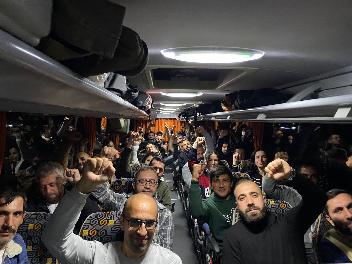 Tpi İşçileri haklarını almak için yola çıktı. İşçiler kazanıncaya kadar onlarlayız. 
İşçilerin Birliği Sermayeyi Yenecek! 
#Tpiiscisikazanacak #tpiemekcisikazanacak <a href="/tpiiscileri/">Tpi İşçileri 6 Temmuz Birliği</a>