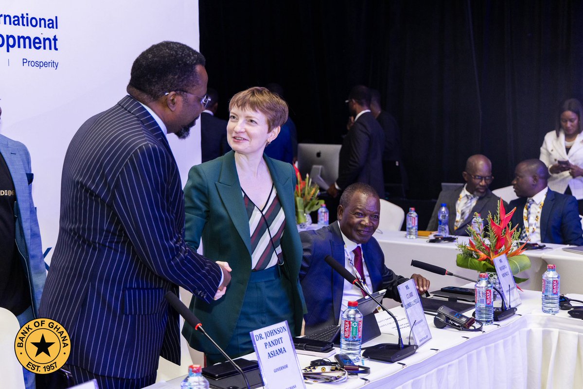 DrJPAsiama's tweet image. Earlier today, we launched the inaugural Pan-African Central Bank Governor’s Conference in Accra. 
Organized by The Bank of Ghana and The Bank of England, this conference offers valuable insights and opportunities for central bank governors to learn from the diverse experiences…