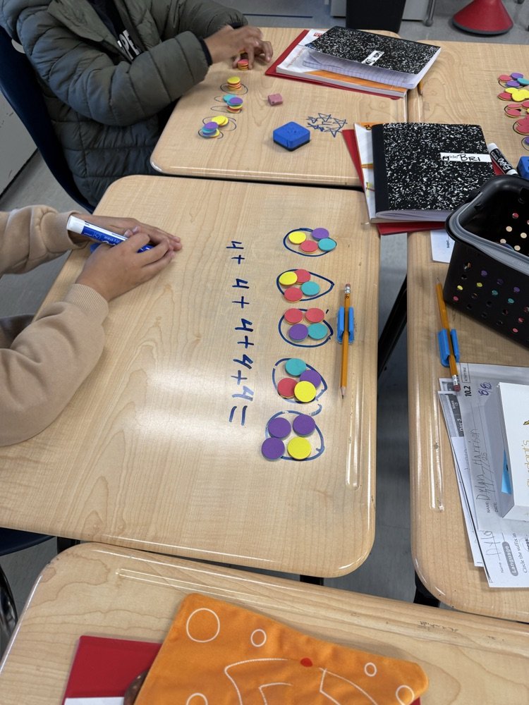 3rd graders were working hard in math today! <a href="/AACountySchools/">AACPS</a> #BelongGrowSucceed