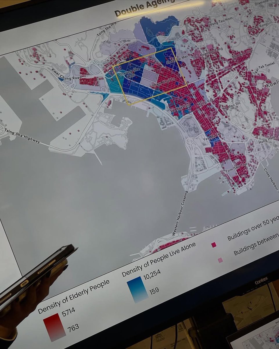 Incredible midterm crit today at @cuhk_urbandesign! 🌟
Inspired by the amazing breadth and depth of research presented by the students of @jeroen_urbansystems and @tinyanjess.
It's so hopeful to see a new generation of architects being educated not just to design, but to care.