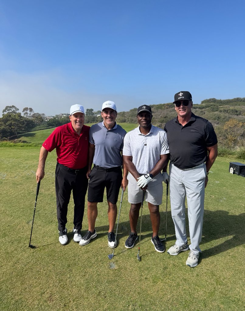 Therealbwc's tweet image. Angels president, Torri Hunter, Chuck Finley, and a flooring rugger