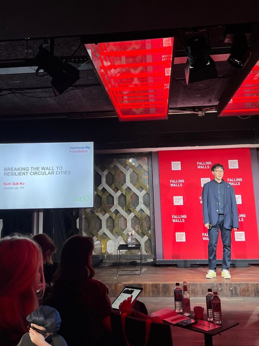 provides_ism's tweet image. Presenting our initiative “Urban Mining 2.0” at the Global Science Summit 2025! 🌍
An incredible honour to share this stage at Berlin Science Week with the @falling_walls Foundation, working alongside brilliant minds like @baha_odaibat and @bmskk.
#FallingWalls #BerlinScienceWeek