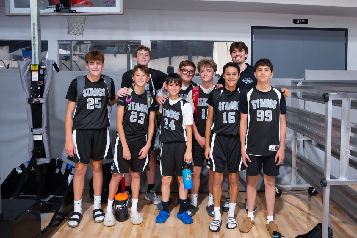 AZ Stangs tweet media