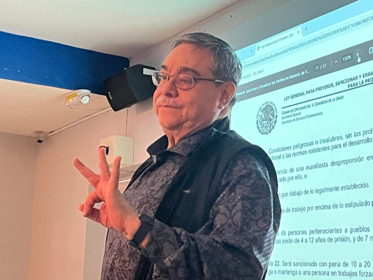 CarlosPavonC's tweet photo. 📣📣¿Qué tal su Lunes?
Nosotros con toda la fuerza, día de entrevistas a medios y reuniones importantes con las secciones @FrenteSeccion94 @FrenteSeccion96 
#SomosElFrente
#SoyMinero https://t.co/G1NJ1oZNYz
