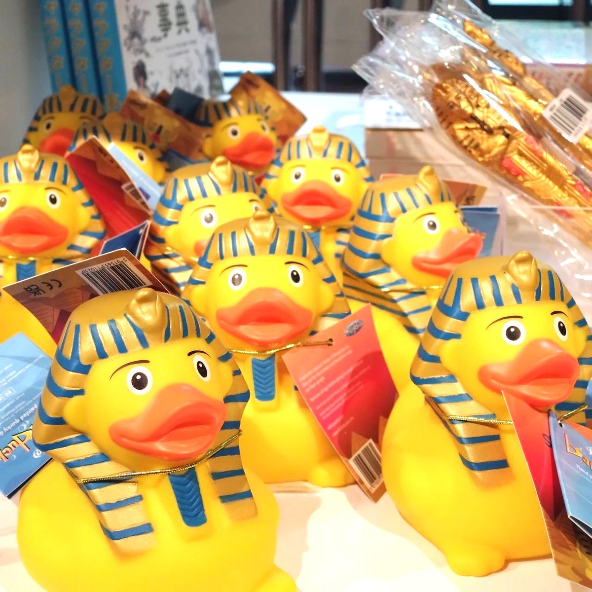 実はメジェド様の次に売れています。