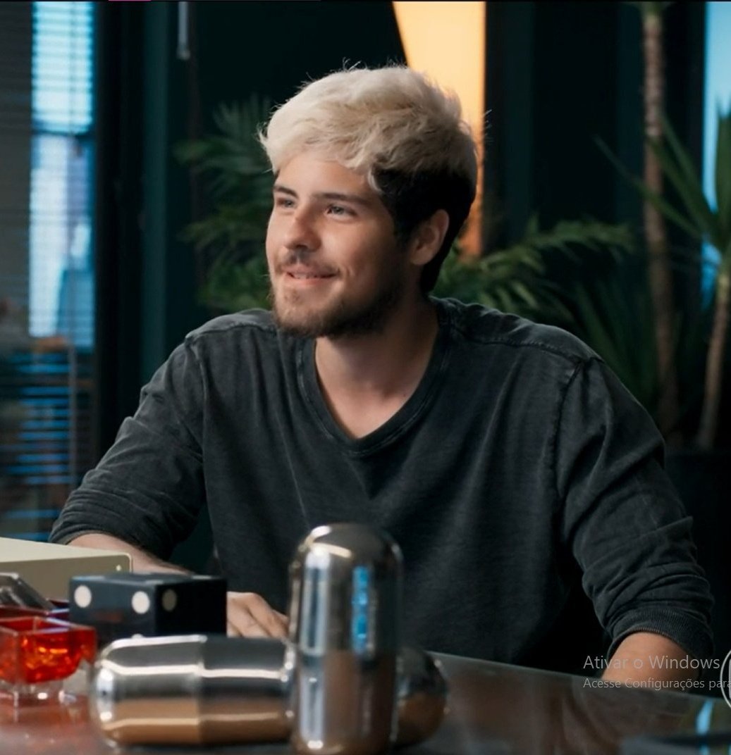 oiblogs's tweet image. EU VOU ENLOUQUECER DE ODIO DESSE DROGADO ATÉ O FINAL DA NOVELA #TrêsGraças