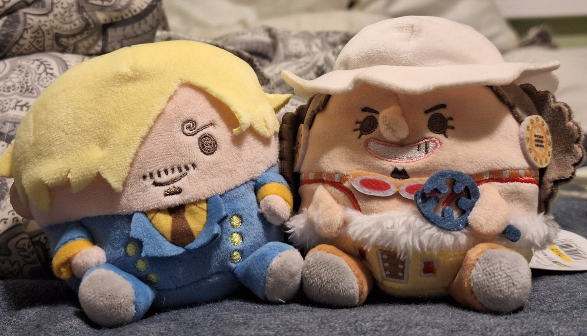 goofbell's tweet image. went on a 2 week long vacation came back yesterday and now im 25. slept in until 4pm #birthdayfail