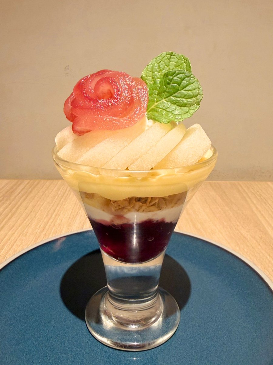 【みのるダイニングさんすて岡山】

\ 鳥取県産梨 王秋フェア開催中🎉/
🗓️11/11(火)～11/17(月)

当店では王秋を使用した２種類のスイーツメニューを提供中👨‍🍳

鳥取県産王秋タルト🍰　1,089円
鳥取県産王秋パフェ🍨　1,419円

旬な王秋を味わえる期間限定メニュー✨
皆さまのご来店お待ちしています☺️