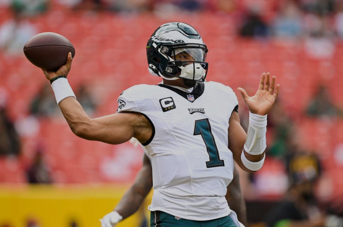 AlexBetssss's tweet image. AlexBets Power Play ⚡️ 11/10

Philadelphia Eagles +3.5 (-175) Fanatics

🚨 Eagles edge alert: Philly’s defense keeps opponents to field goals, not TDs. Built for tough games—safer pick straight up! 🦅💪🏽#NFLBets #SharpPick