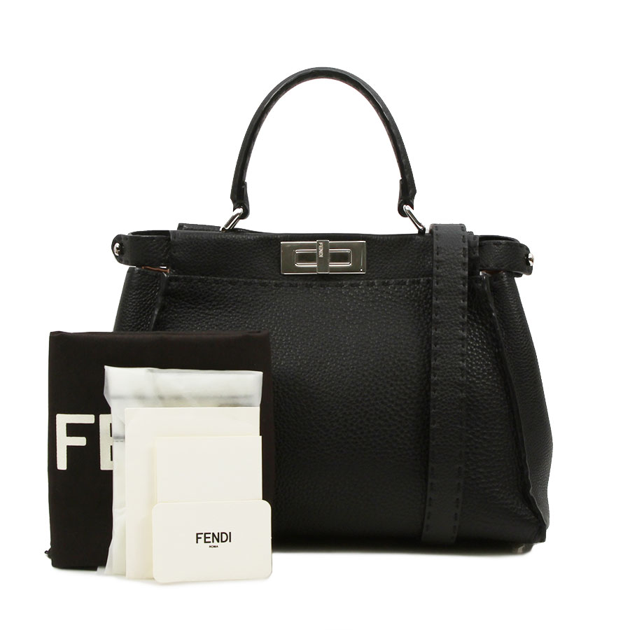 フェンディ　ピーカブー　セレリア　ミディアム　黒 セレリア ピーカブー ソフト ミディアム カーフレザー ブラック | Fendi