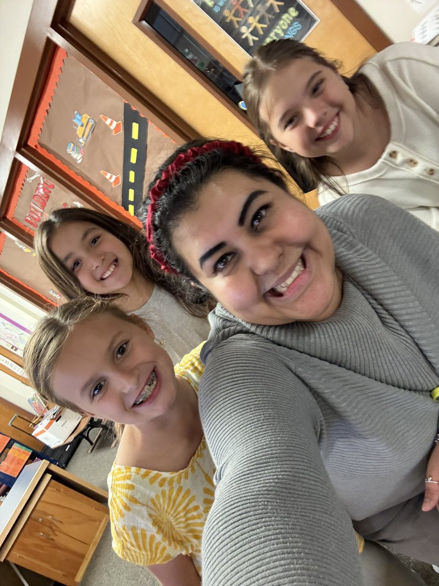 LibraryAHCES's tweet image. Library Night for 1st grade was a total success! Thank you AHmazing 5th grade Library Leaders: Marilou, Kelly, &amp;amp; Grace for tonight’s help🫶🏼💙💛! CE families,  tomorrow night is for our 2nd-5th grade students- don’t miss out on the fun🤪💛💙.