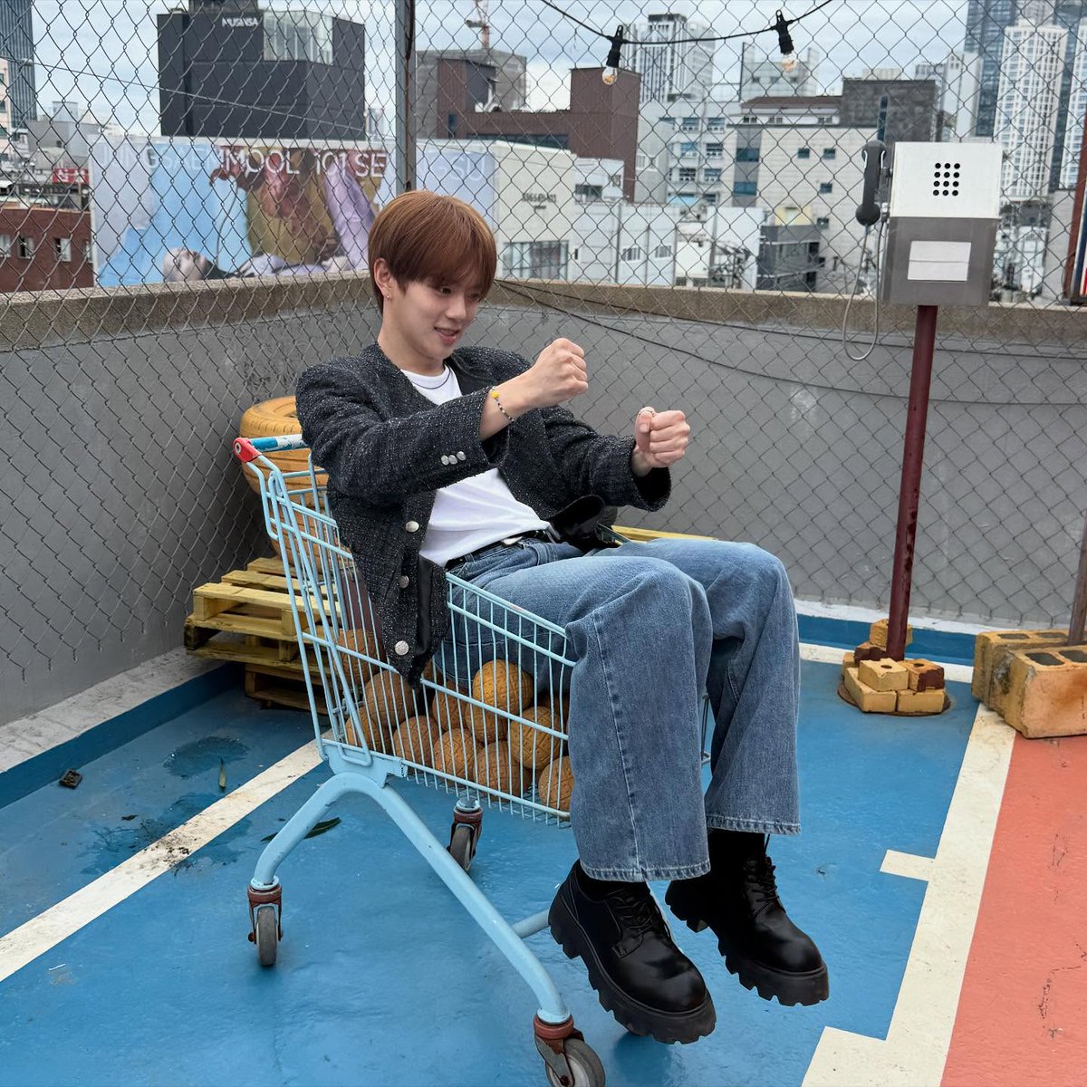 foru_617's tweet photo. 이동헌이 올린 동생들 사진 무드가 좋다 https://t.co/Cx4fhUXaao