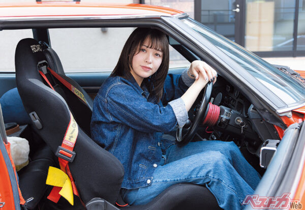 bestcarmagazine's tweet photo. ボートレーサー界の橋本環奈!! ……と叫びたいほどの雰囲気がある西田和加選手の愛車は、2代目セリカ GT RALLY。いいですね～。愛車にした理由がこれまた深い。こちらの記事からどうぞ！>>>
https://t.co/BCX8r3NrLM　#西田和加 #ボートレーサー #ボートレーサー次世代アイドル #トヨタセリカ #橋本環奈 #ベストカー