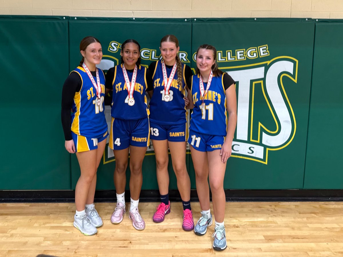 Lea_Ward14's tweet image. 2025 @WECSSAA  AAA CHAMPIONS🏆 Looking Forward To SWOSSAA FINALS  vs ST. PATS 👏🏽👏🏽

@SteAnneCHS 🏀