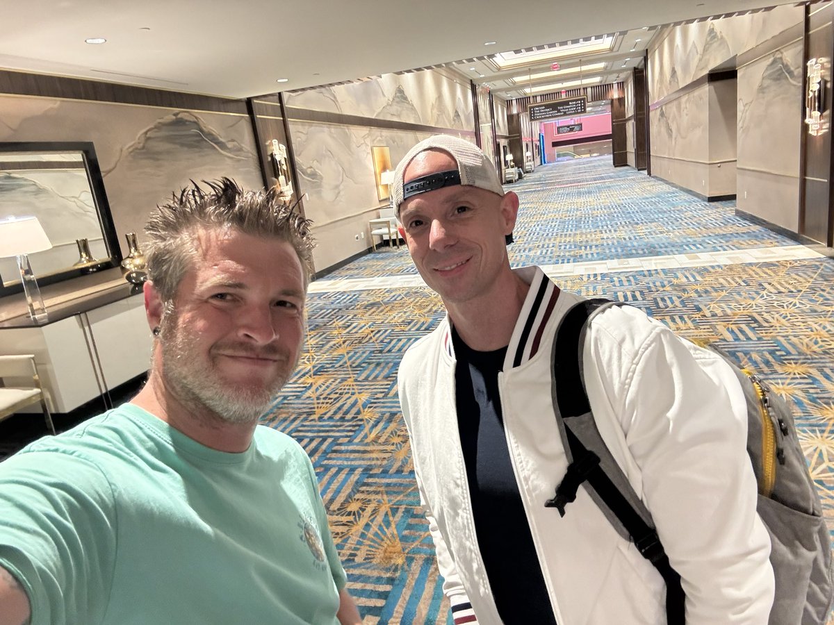 Patrick Muth tweet media