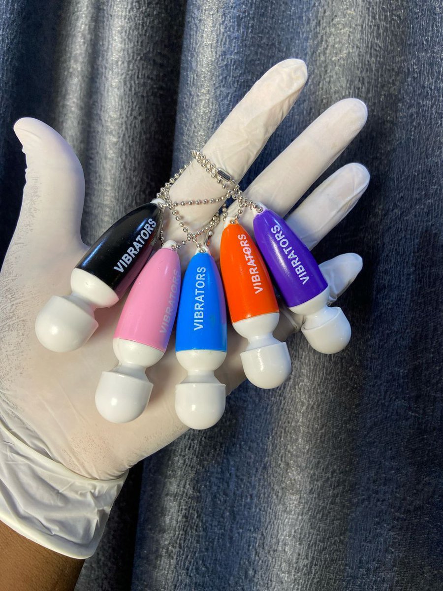 Mini Wand 

Size: Macro 

☑️ Easy to Carry 

☑️ Waterproof 

☑️ High Frequency vibration 

☑️ Different Vibrating Mode 

Colors Available: Orange , pink , black, blue and Purple . 

Exactly as seen 

Price: 10,900

Exactly as seen