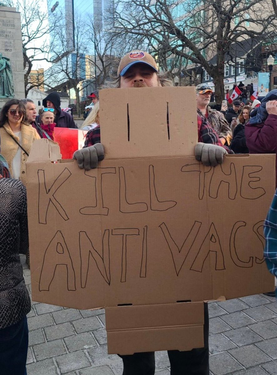 Michelle LA🇨🇦 tweet media