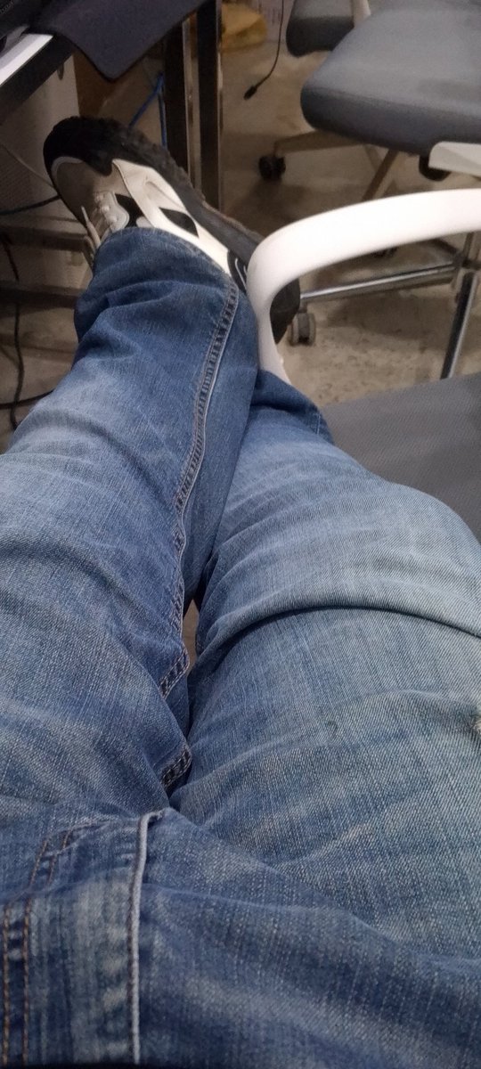 JAME_0008's tweet photo. ไม่มีไรทำอีกเช่นเคยวันนี้ https://t.co/xh7A3S7pcb