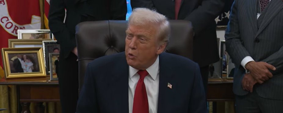 BREAKING -- Trump just *LOST* $4 trillion!

Last week he said he had brought in $22 trillion. Now it's down to $18 trillion. 

What is going on?

(HINT: None of these numbers is real. He's making them up. Last week he also said he is bringing in hundreds of trillions of dollars.)