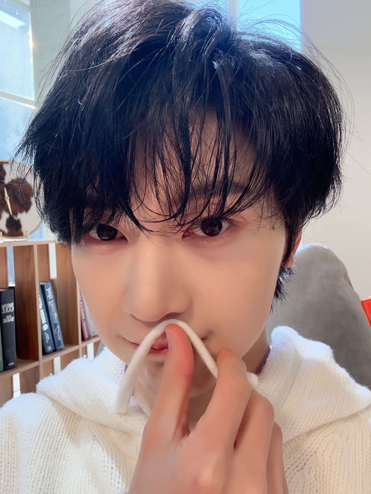 mattbreadcheeks's tweet image. 😸