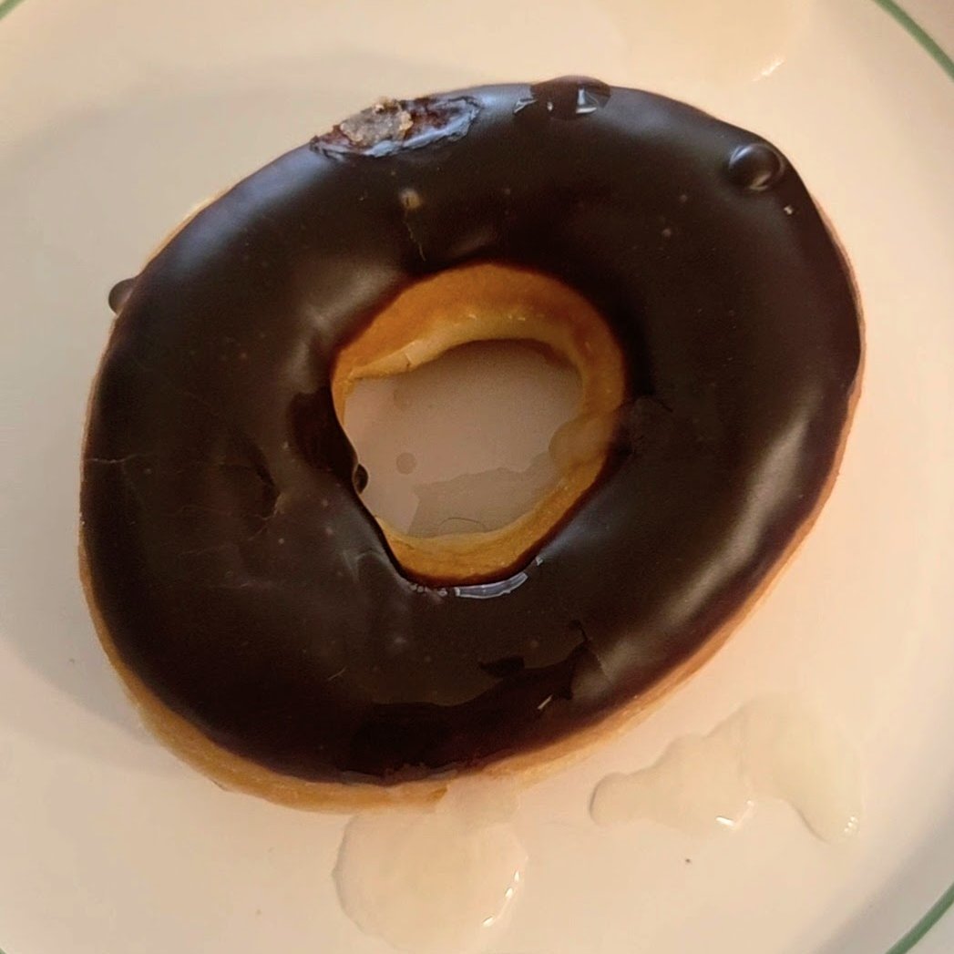 This is how you properly frost a donut!! Check the link in bio for the full video!!

#ass #donut #frosting #cum #cumshot #cumming #caught #flash #dickflash #gym #gymflash #caughtflashing #strong #public #publicflash #publicdickflash #flashing #uncut #bodybuilders #gym #posing