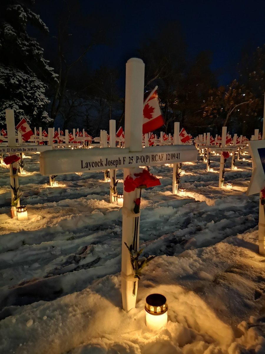 ProtechDiamond's tweet photo. They shall grow not old, as we that are left grow old:

Age shall not weary them, nor the years condemn.

At the going down of the sun and in the morning

We will remember them.

Laurence Binyon – “For the Fallen” (1914) https://t.co/s5gsqJ5OwO