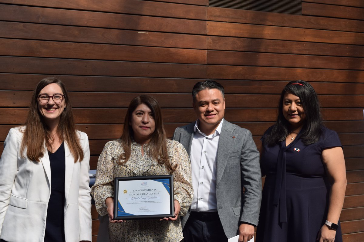 Y la última Categoría fue la de Agencia más innovadora para promover Francia de otra manera:
🎖️<a href="/Otravelshop/">Operadora TravelShop</a>  por sus campañas de promoción innovadoras y en tendencias.