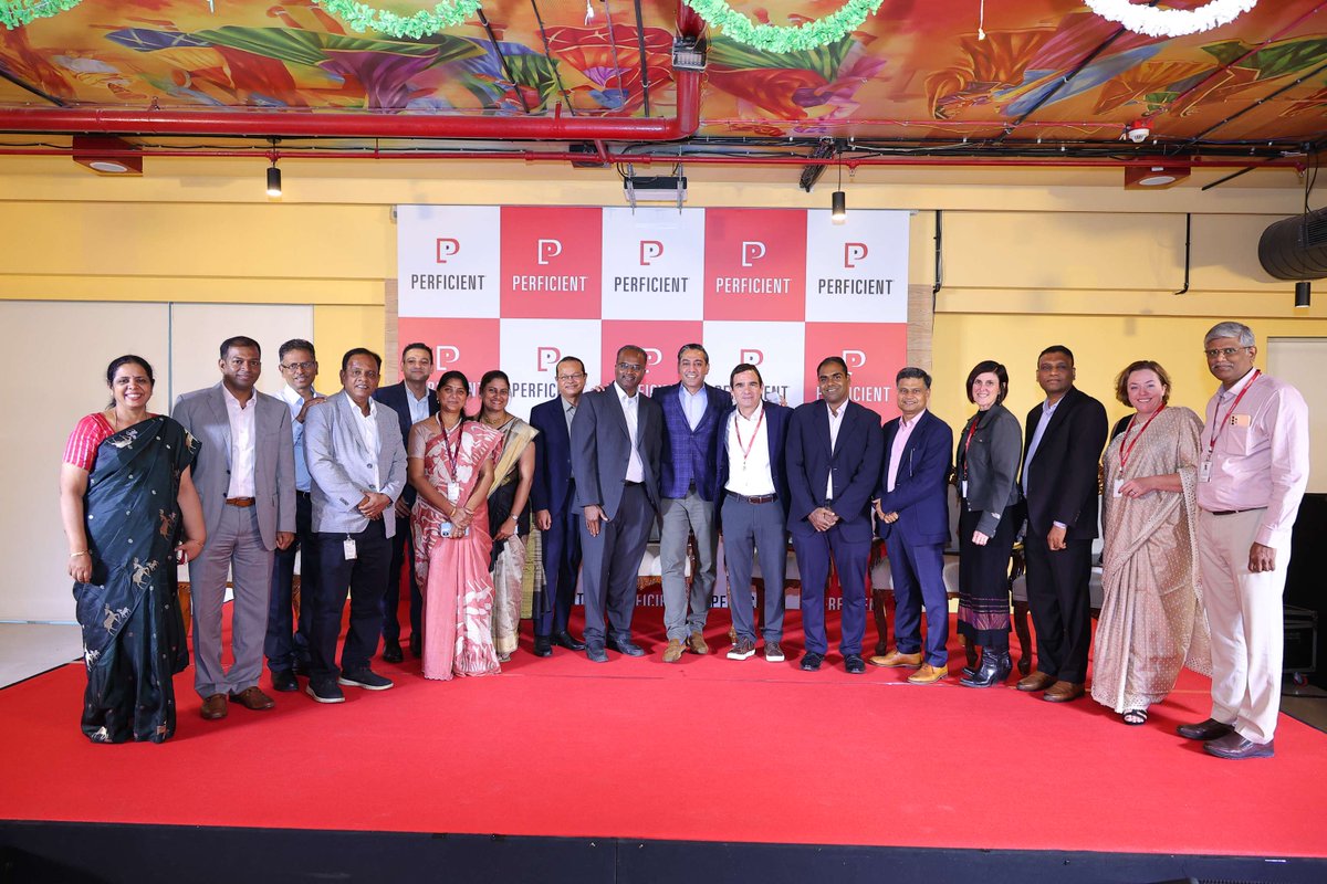 Perficient's tweet image. Perficient India had an inspiring week with our executive leadership team — a celebration of energy, insight, and collaboration! 💫
 
We were honored to host CEO Yusuf Tayob, CBO Mark Bruni, CDO Abhishek Sinha, CFO Rajesh Mehta, CHRO Heather Oxley, and Corporate Consultant Tauni…