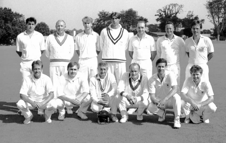1994 Inter-Insular game against Jersey, hope you can work out where I am ? 🏏🇬🇬🇯🇪