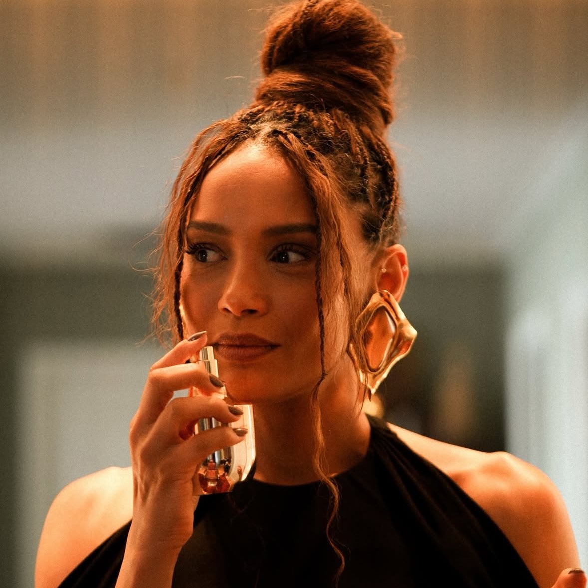 bycoraa's tweet image. essa mulher é um ACONTECIMENTO!