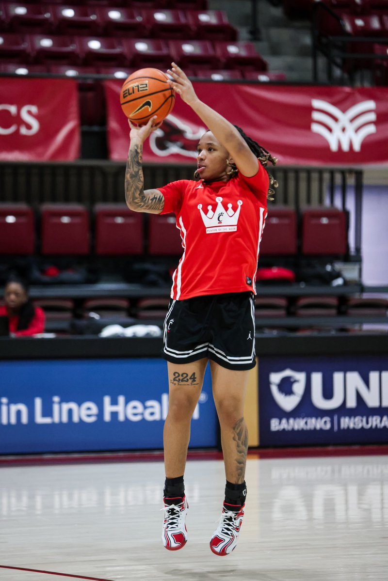 Practice Player of the Week: Caliyah DeVillasee 👏

#TheSisterhood | #Bearcats